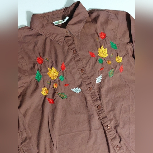 ⭐️5/$25 Brown Vtg Collections Etc Embroidered Fall Leaves Button Down 3/4 Sleeve - Picture 3 of 8